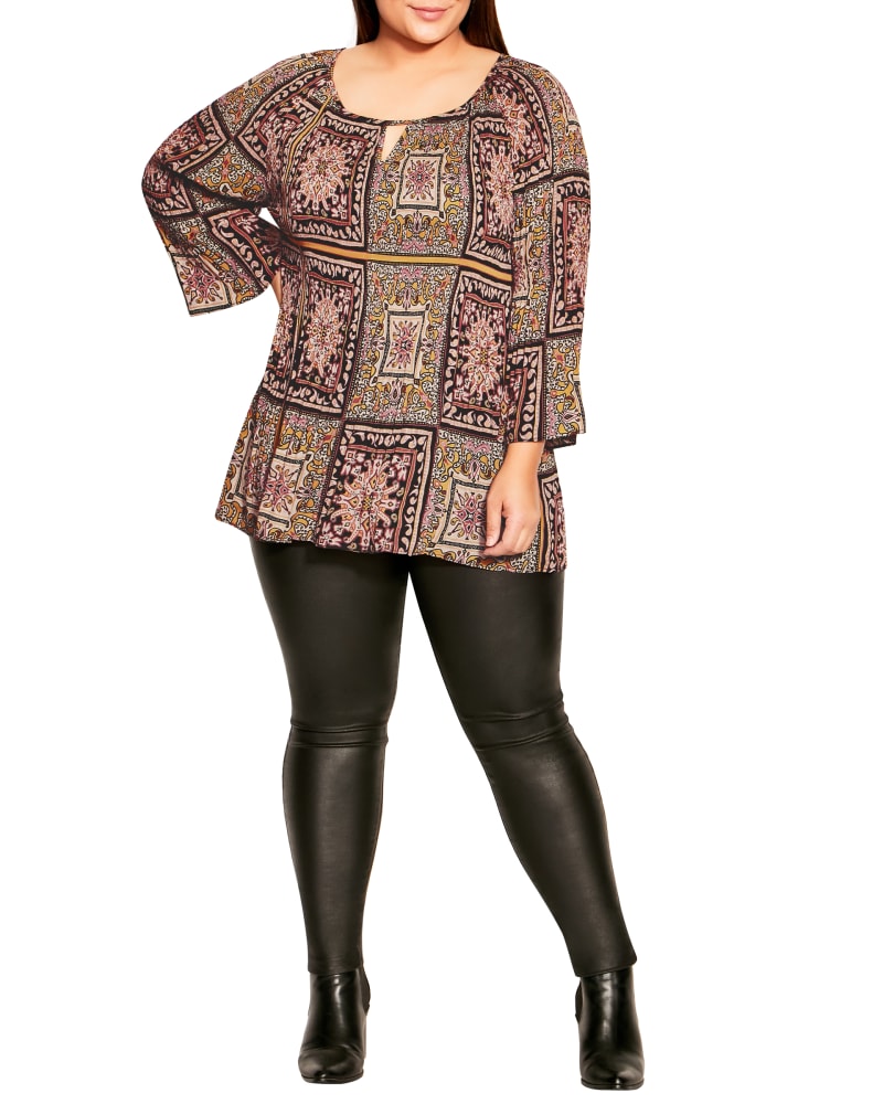 Plus size model wearing  by Avenue | Dia&Co | dia_product_style_image_id:185285
